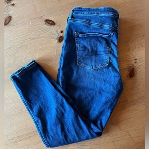 American Eagle, Hi-Rise Jegging, Size 16 Short, worn less than 5 times, too big